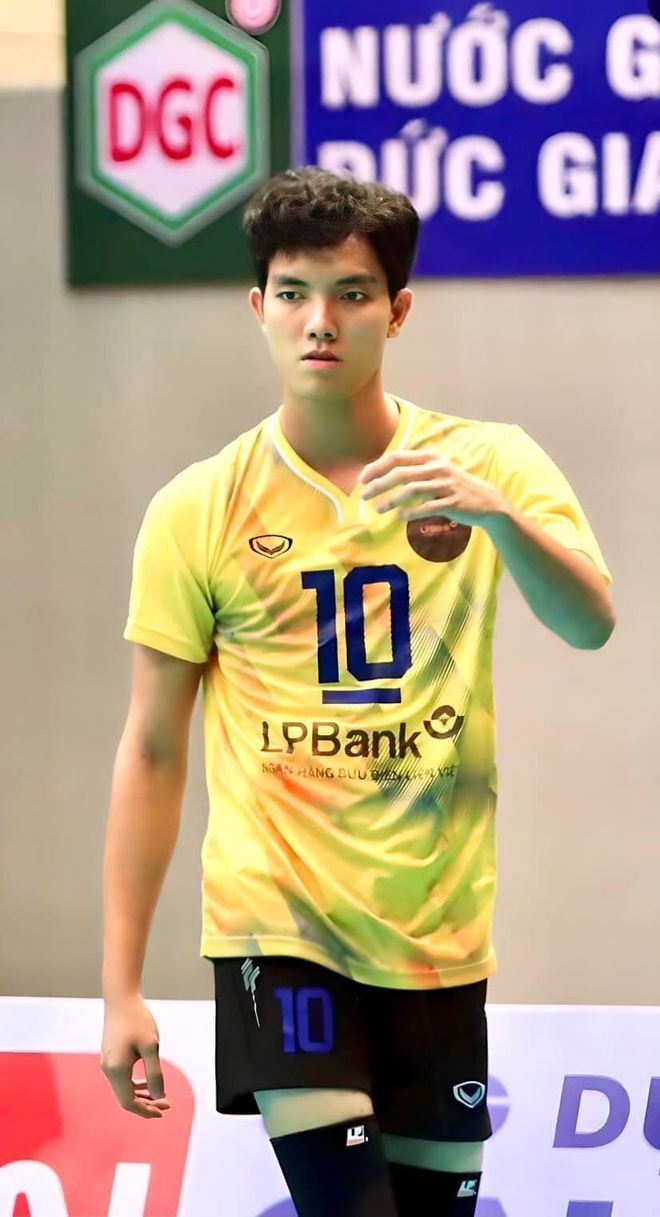 男生的阮氏 男生的阮氏