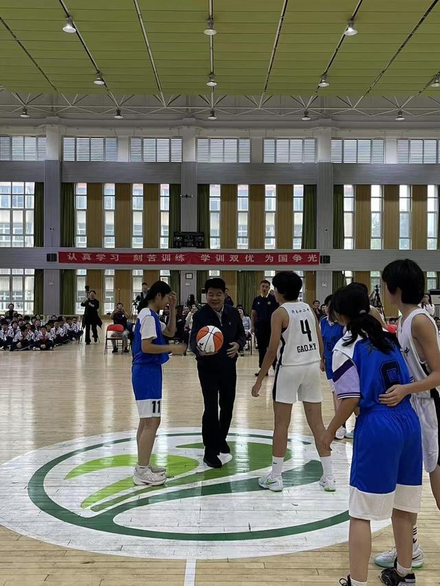 表演的集体 表演的集体