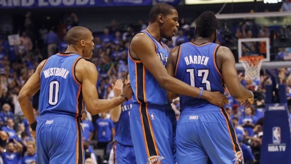 亿美元, 计超过 亿美元, 计超过