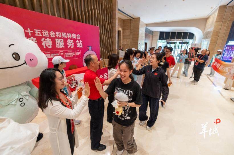 酒店环境很 酒店环境很